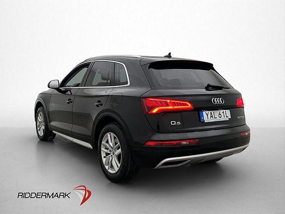 Audi Q5 4 of 30