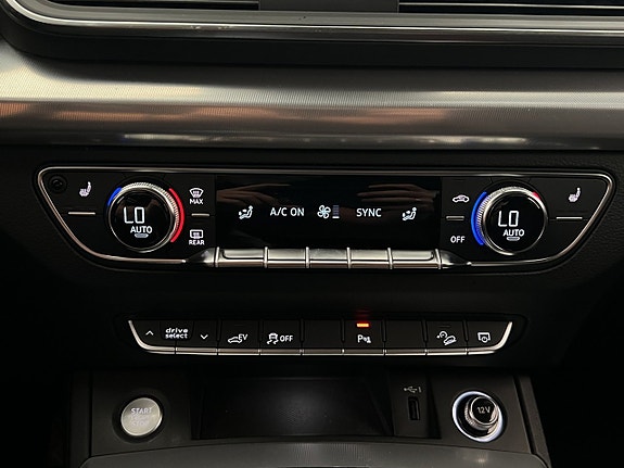 Audi Q5 21 of 30