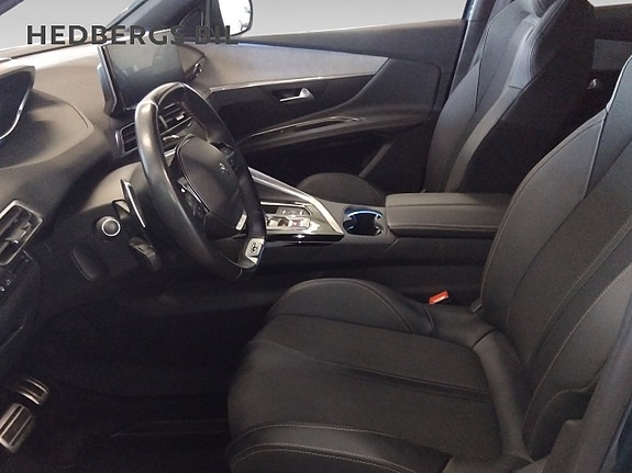 Peugeot 3008 7 of 17