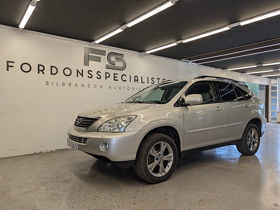 Lexus RX400h 18 of 30