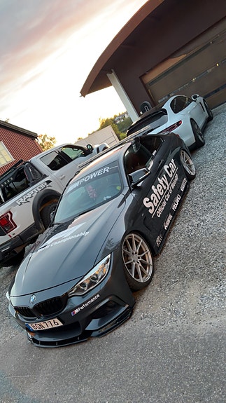 BMW 428i 2 of 8
