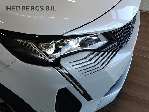 Peugeot 5008 13 of 17