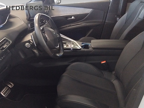 Peugeot 5008 7 of 17