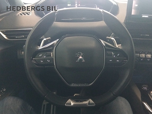 Peugeot 5008 11 of 17