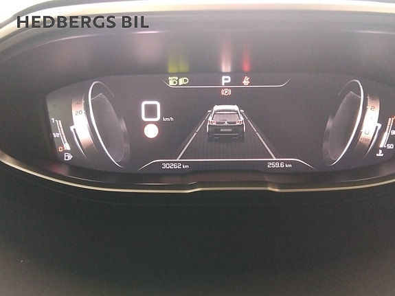 Peugeot 5008 10 of 17