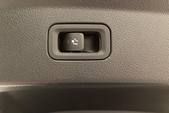 Mercedes-Benz GLE350 de 13 of 26