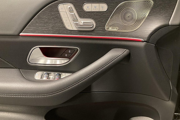 Mercedes-Benz GLE350 de 15 of 26