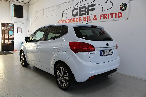 Kia Venga 3 of 5