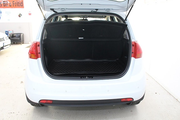 Kia Venga 12 of 16