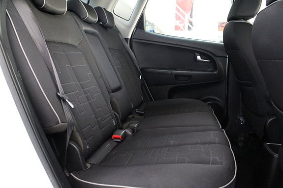 Kia Venga 13 of 16