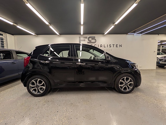 Kia Picanto 20 of 30