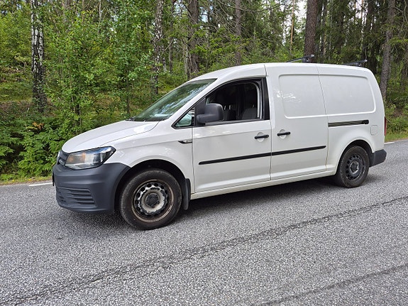 Volkswagen Caddy Maxi 24 of 28