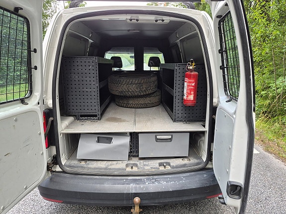 Volkswagen Caddy Maxi 15 of 28