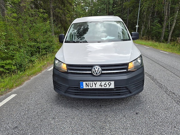 Volkswagen Caddy Maxi 22 of 28