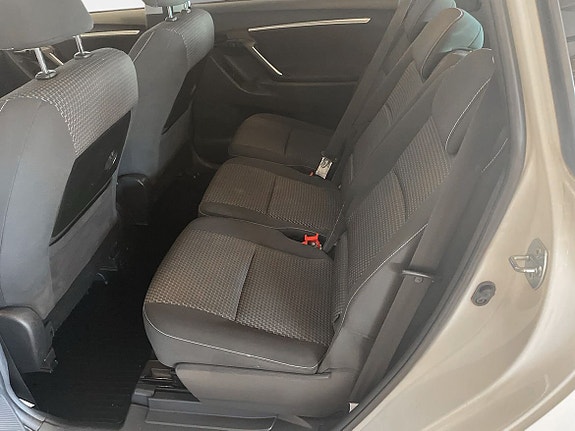 Toyota Verso 7 of 10