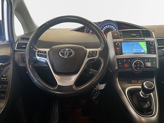 Toyota Verso 9 of 10