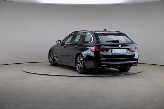 BMW 530e 2 of 28