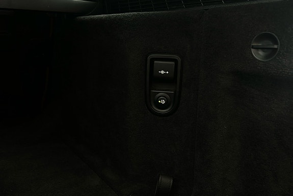BMW 530e 16 of 28