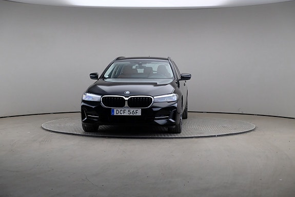 BMW 530e 3 of 28