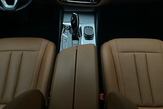 BMW 530e 9 of 28