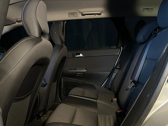 Volvo V50 10 of 21