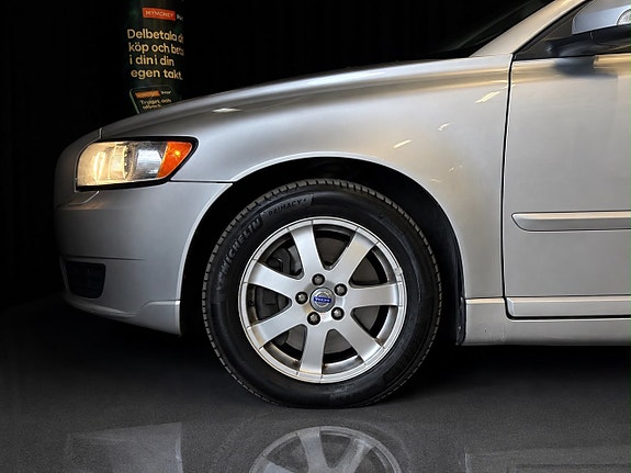 Volvo V50 8 of 21