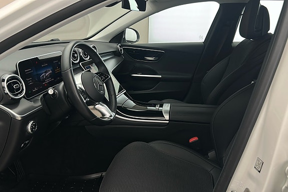 Mercedes-Benz C300 e 10 of 27