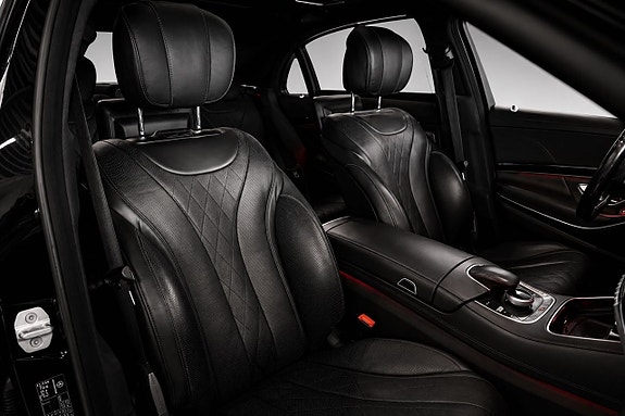 Mercedes-Benz S500 12 of 25