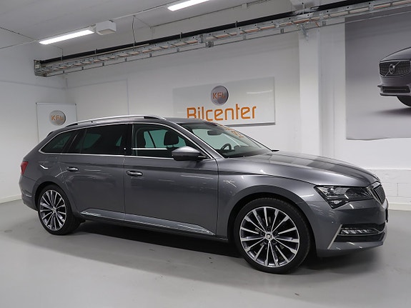 Skoda Superb 4 of 5