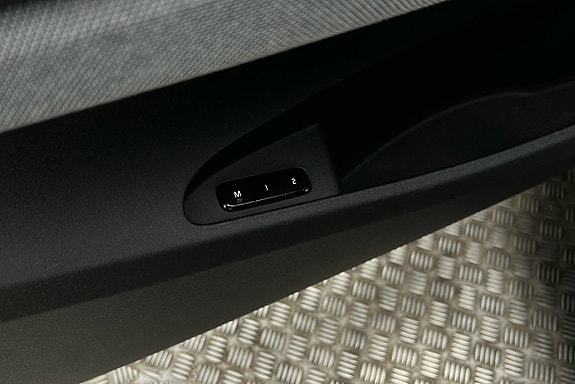 Polestar 2 18 of 26