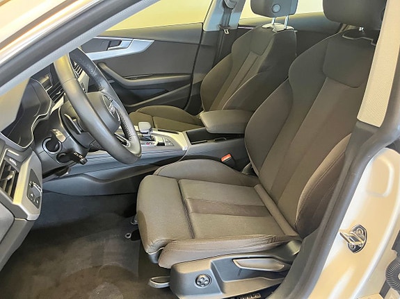Audi A5 7 of 12