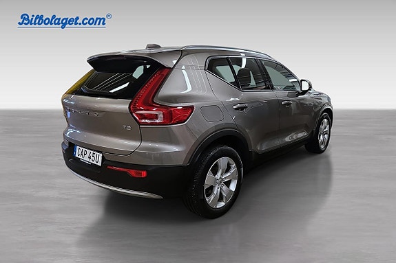 Volvo XC40 5 of 5