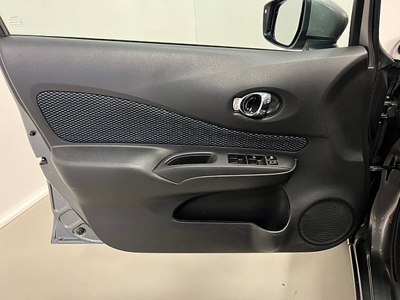 Nissan Note 10 of 29
