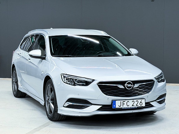 Opel Insignia 17 of 21