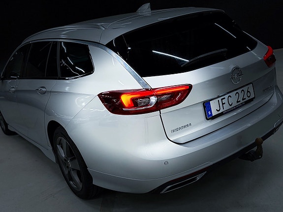 Opel Insignia 10 of 21