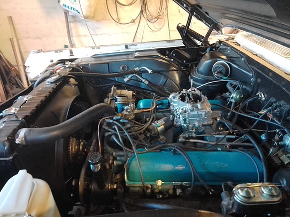 Cadillac Deville 6 of 10