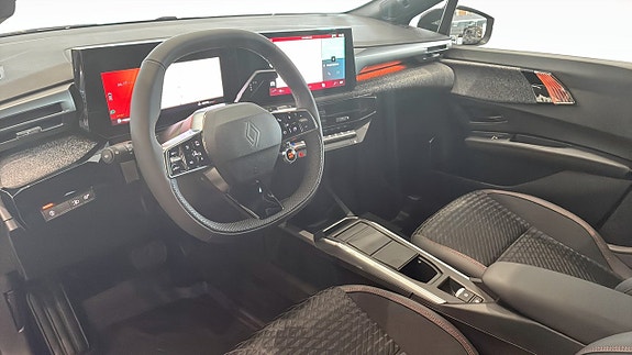 Renault Clio 13 of 25