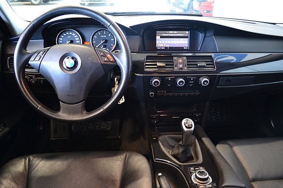 BMW 525 8 of 11