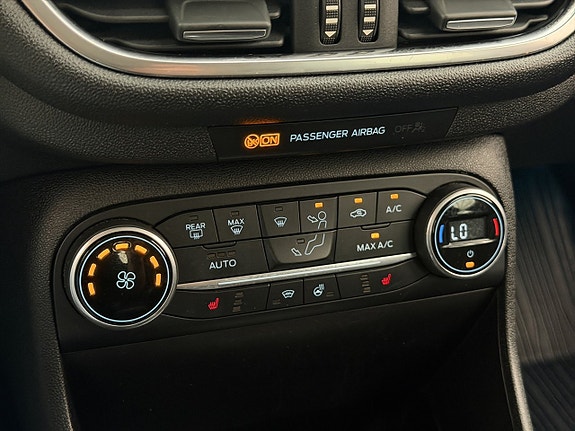 Ford Fiesta 19 of 28