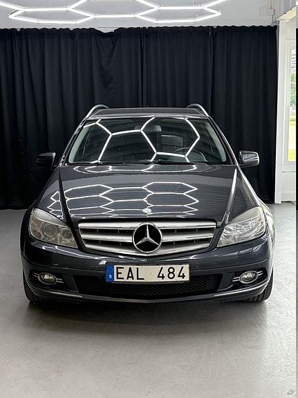 Mercedes-Benz CLA180 d 11 of 14