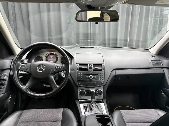 Mercedes-Benz CLA180 d 9 of 14