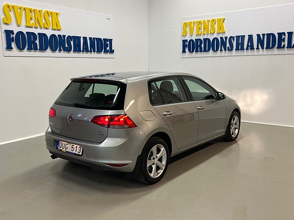 Volkswagen Golf VII 8 of 27