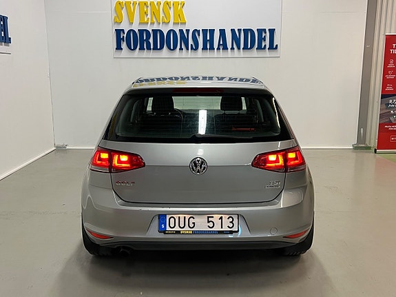 Volkswagen Golf VII 7 of 27