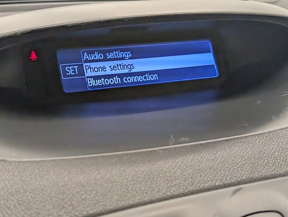 Renault Megane 23 of 26