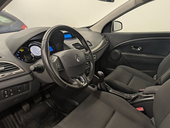 Renault Megane 18 of 26