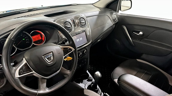 Dacia Logan 3 of 5