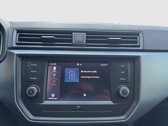 Seat Arona 14 of 20
