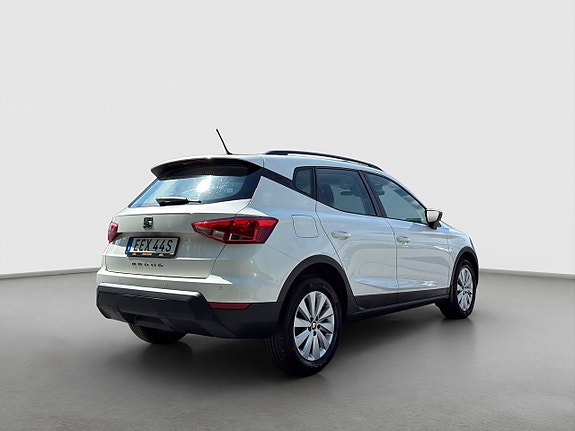 Seat Arona 3 of 20
