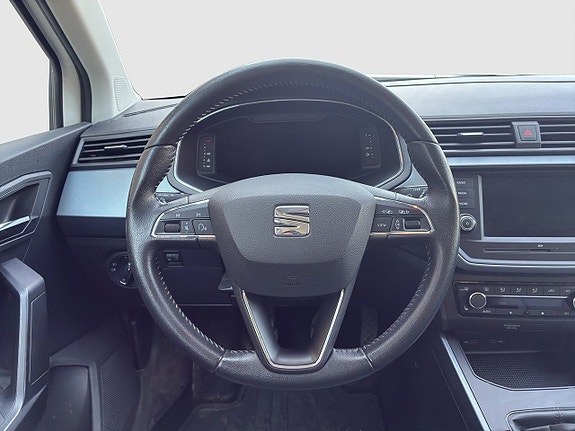 Seat Arona 11 of 20