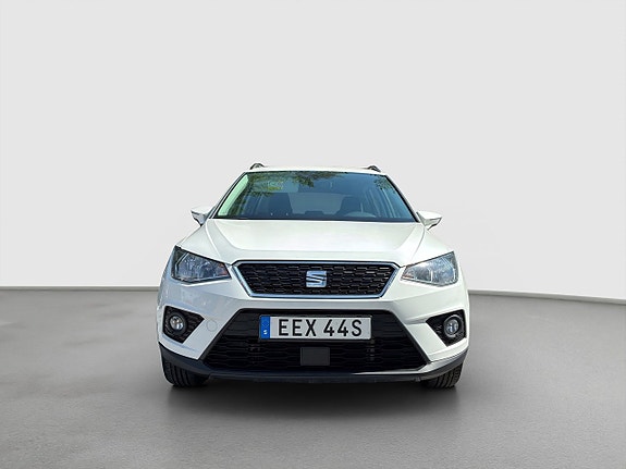 Seat Arona 8 of 20